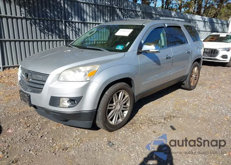 2010 Saturn Outlook Xr-L Premium from USA, damaged, VIN 5GZLVWED9AJ126963